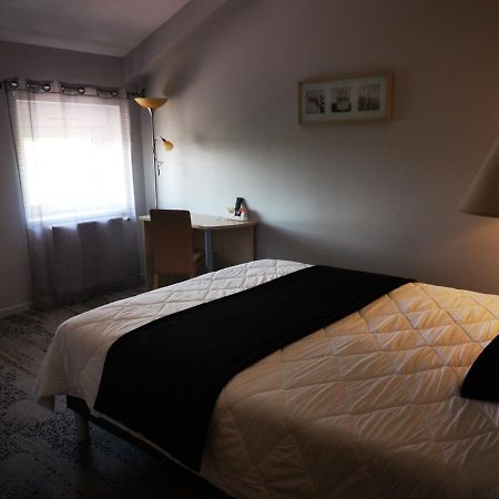 Chateau Blanchard Chazelles-sur-Lyon Bagian luar foto