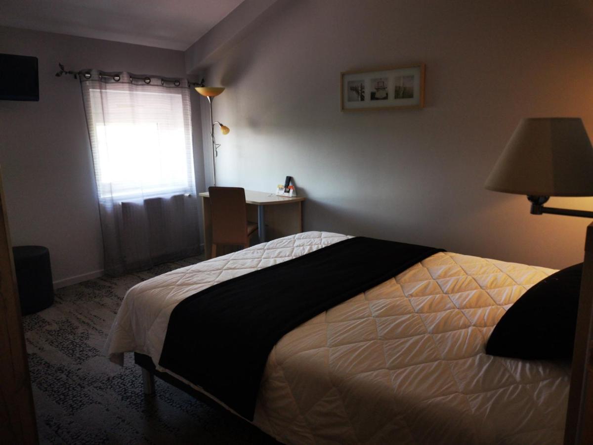 Chateau Blanchard Chazelles-sur-Lyon Bagian luar foto
